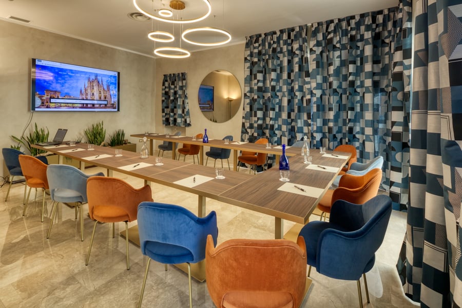 Hotel Nasco Sala Meeting Tavolo Centrale 6 A1 A2644